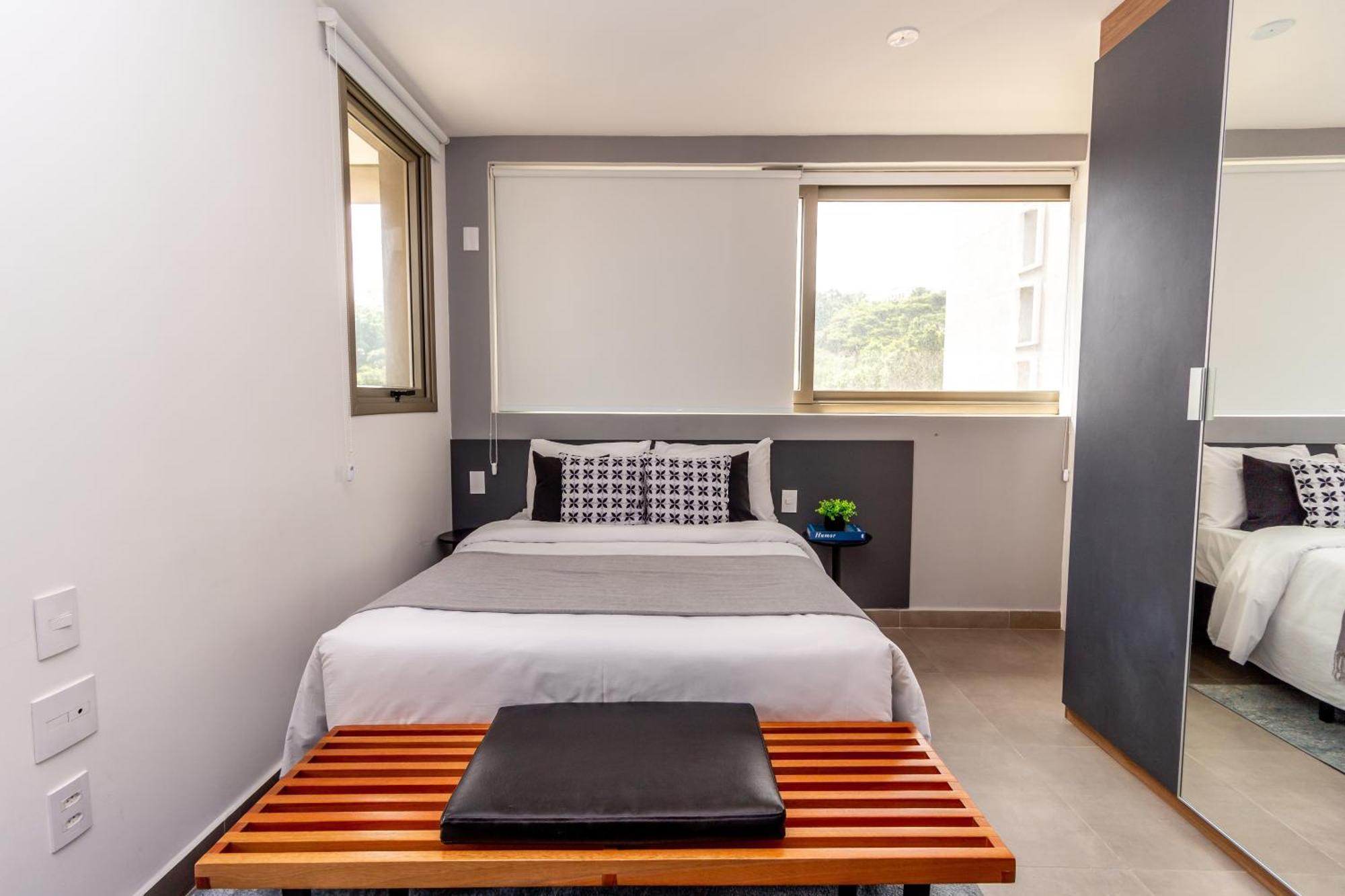 360 Vn Melo Alves By Housi Apartment São Paulo Luaran gambar