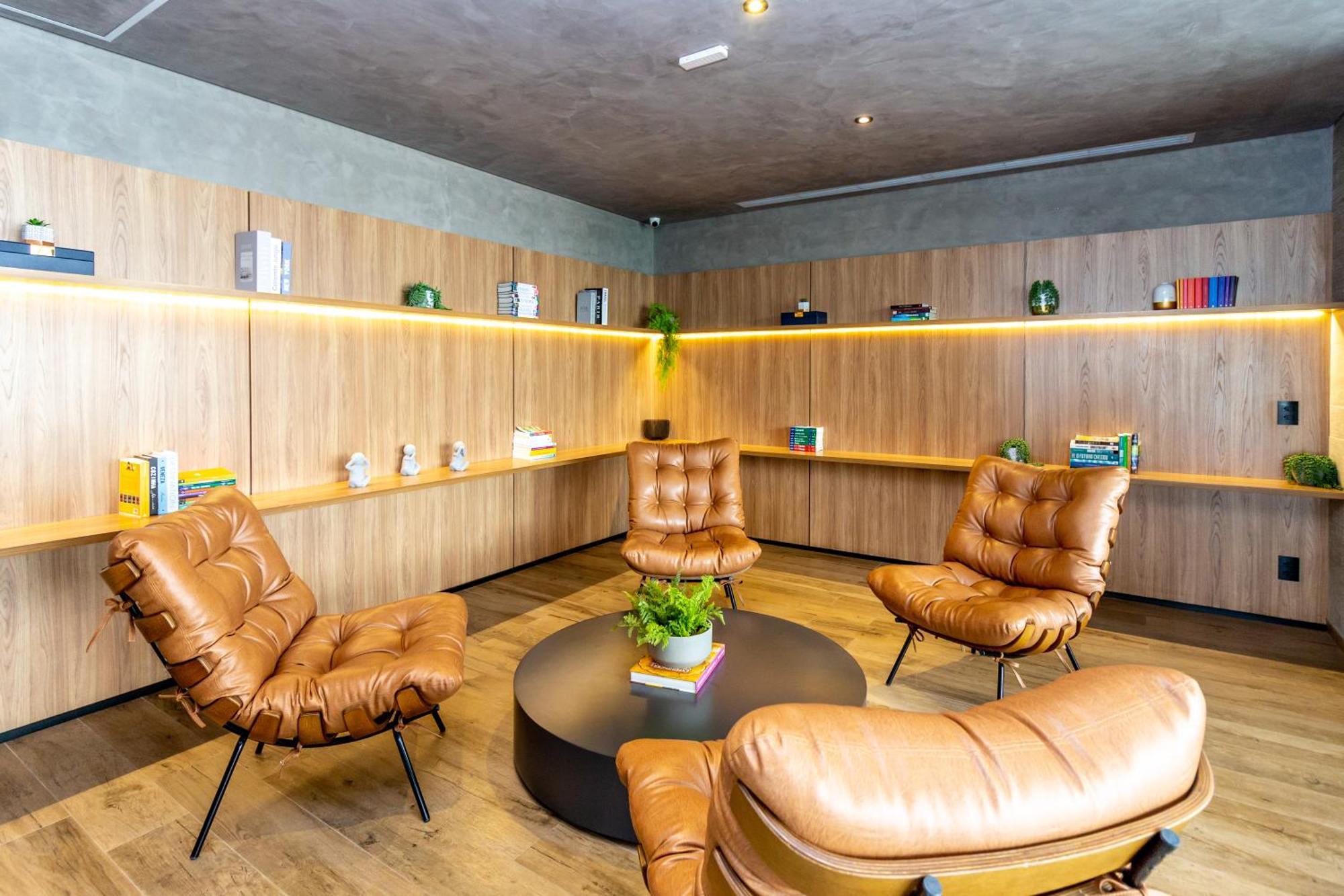 360 Vn Melo Alves By Housi Apartment São Paulo Luaran gambar